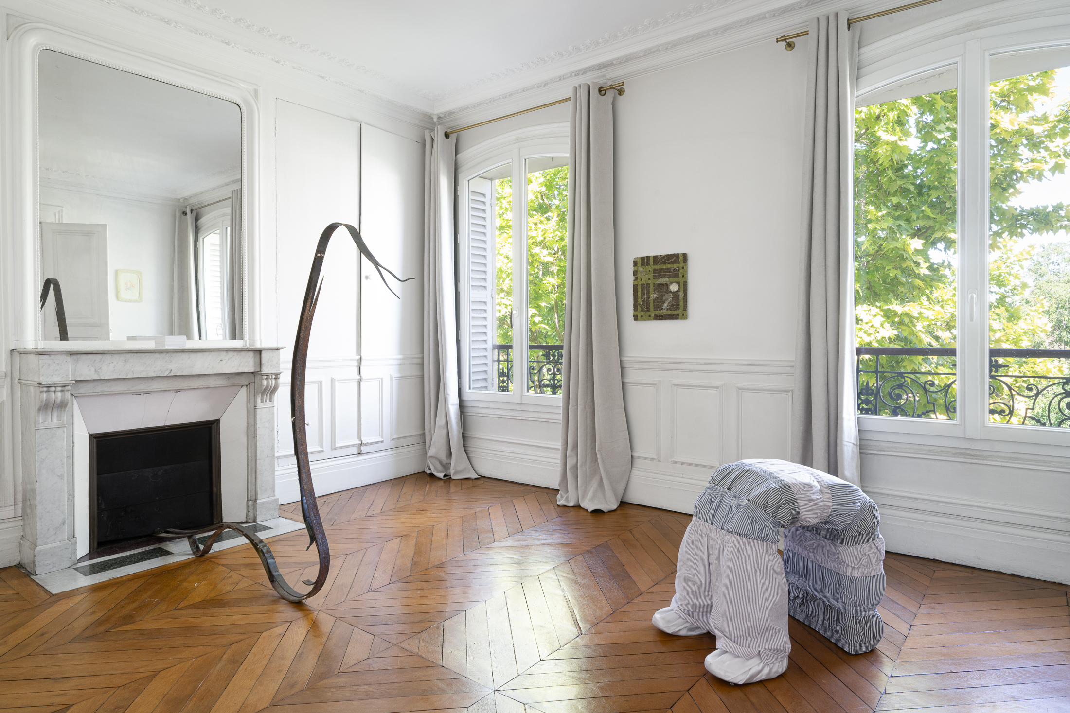 Agence de Voyage, La Dernière Mode