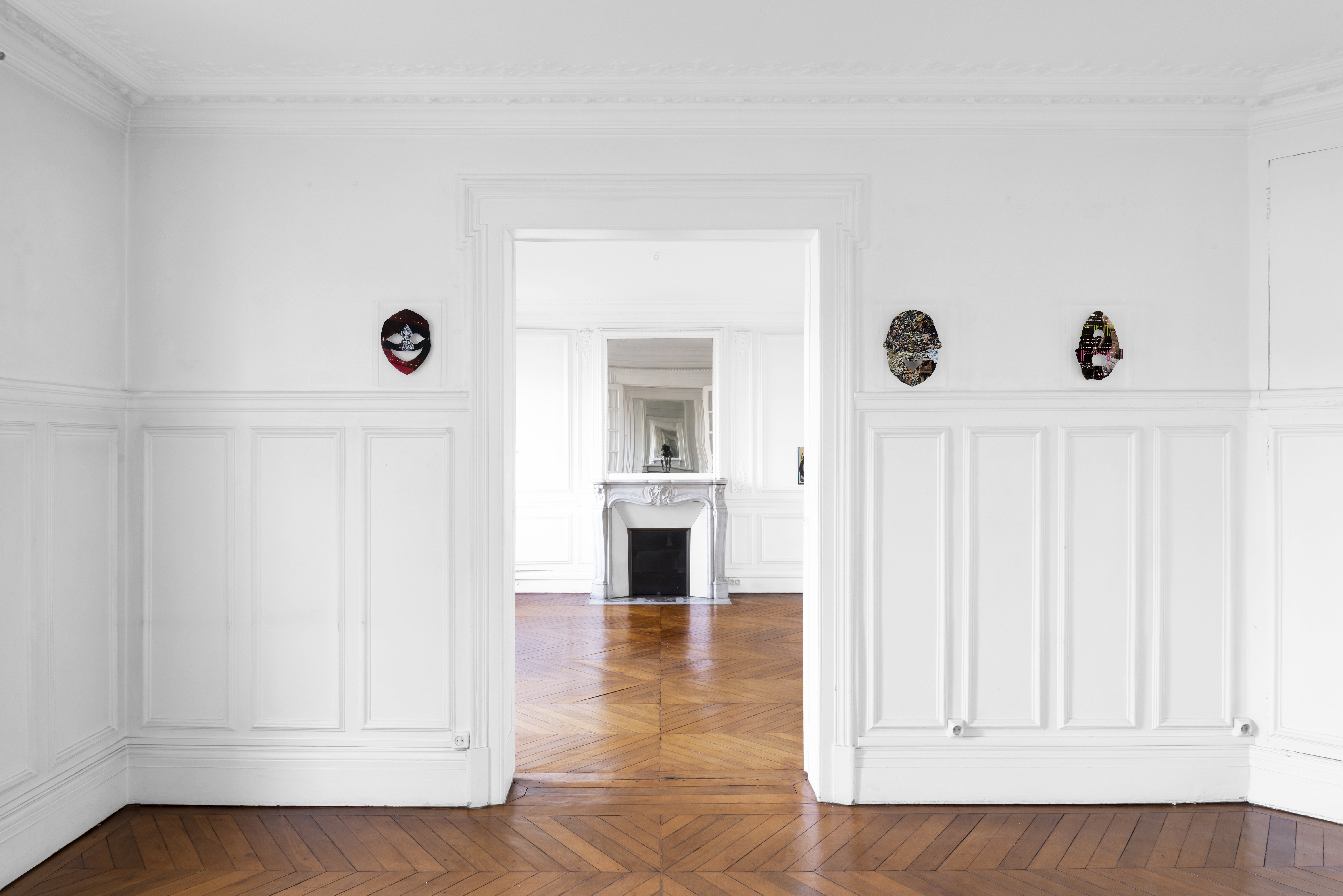 Agence de Voyage, On The Mirror Stage